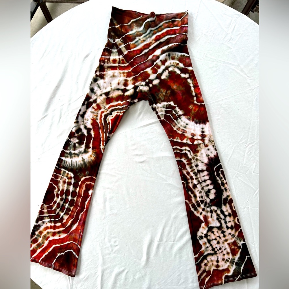 TIE DYE YOGA PANTS M